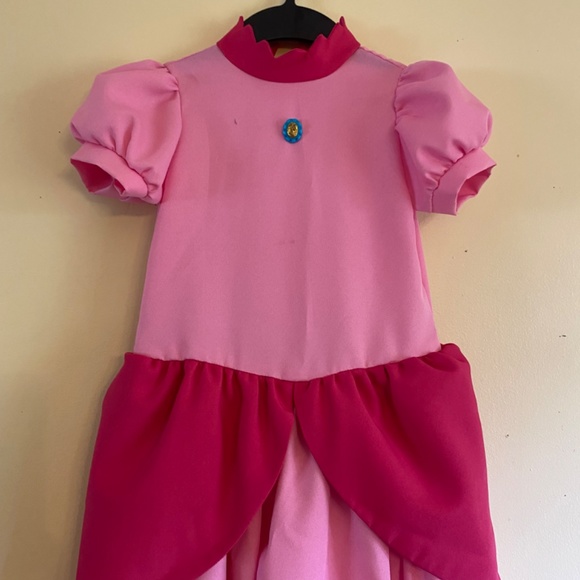 MARIO BROS PEACH PRINCESS DRESS - Picture 15 of 16